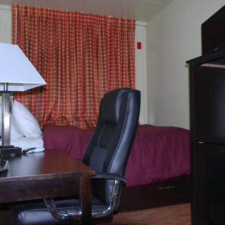 Shut Eye Hotel Alexander Esterno foto